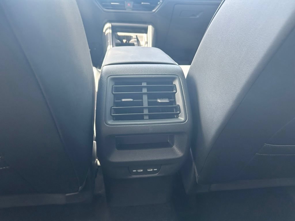 Certified 2025 Volkswagen Tiguan SE R-Line AWD/4WD image 54