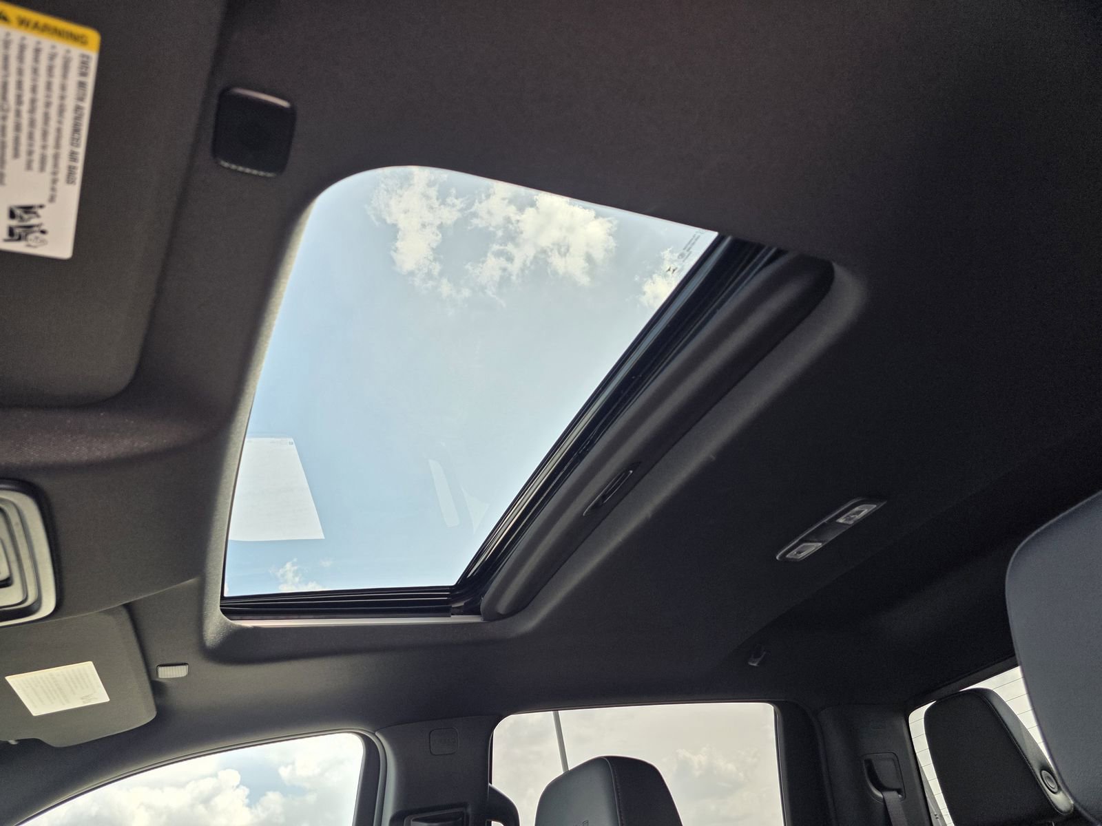 Used 2024 GMC Sierra 2500 AT4 w/ AT4 Preferred Package image 18