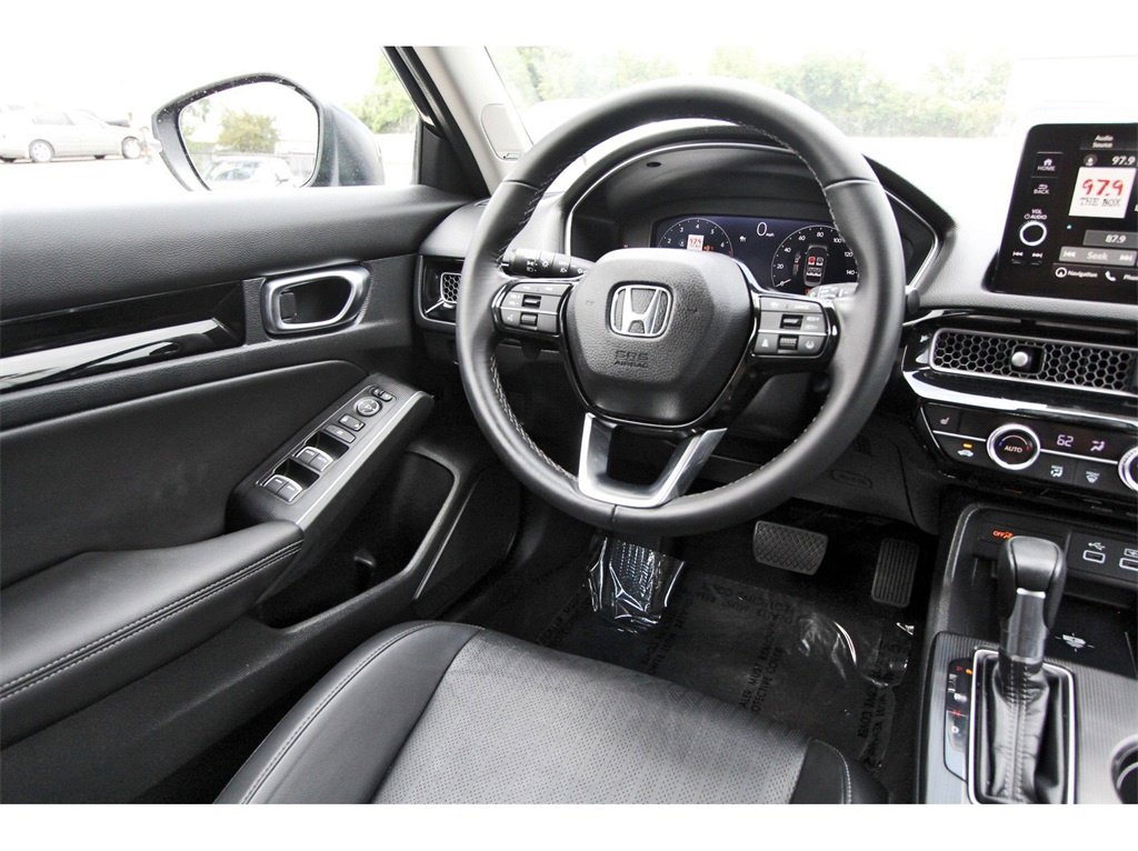 Used 2023 Honda Civic Touring image 8