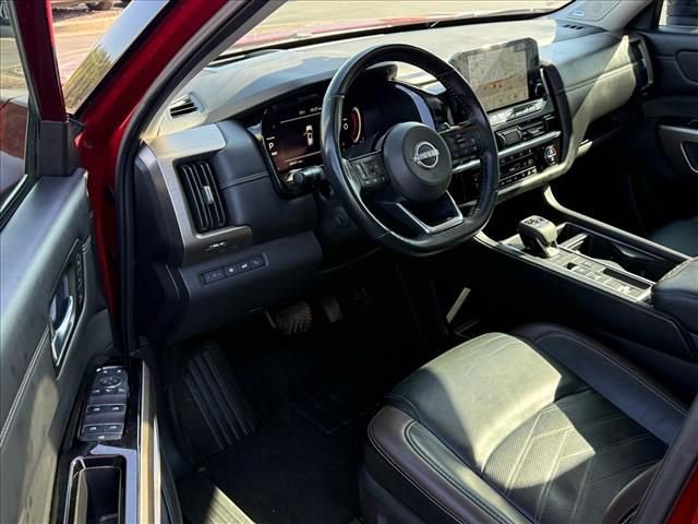 Certified 2023 Nissan Pathfinder Platinum w/ Cargo Package image 10