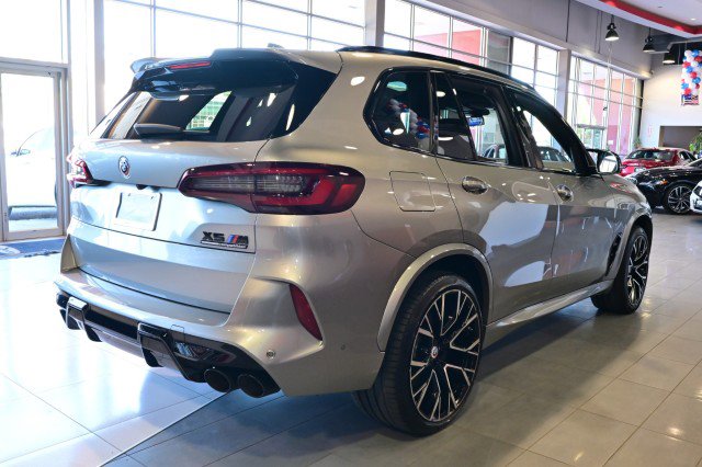 Used 2022 BMW X5 M w/ Competition Package 2 AWD/4WD image 5