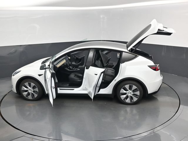 Used 2020 Tesla Model Y Long Range AWD/4WD image 17