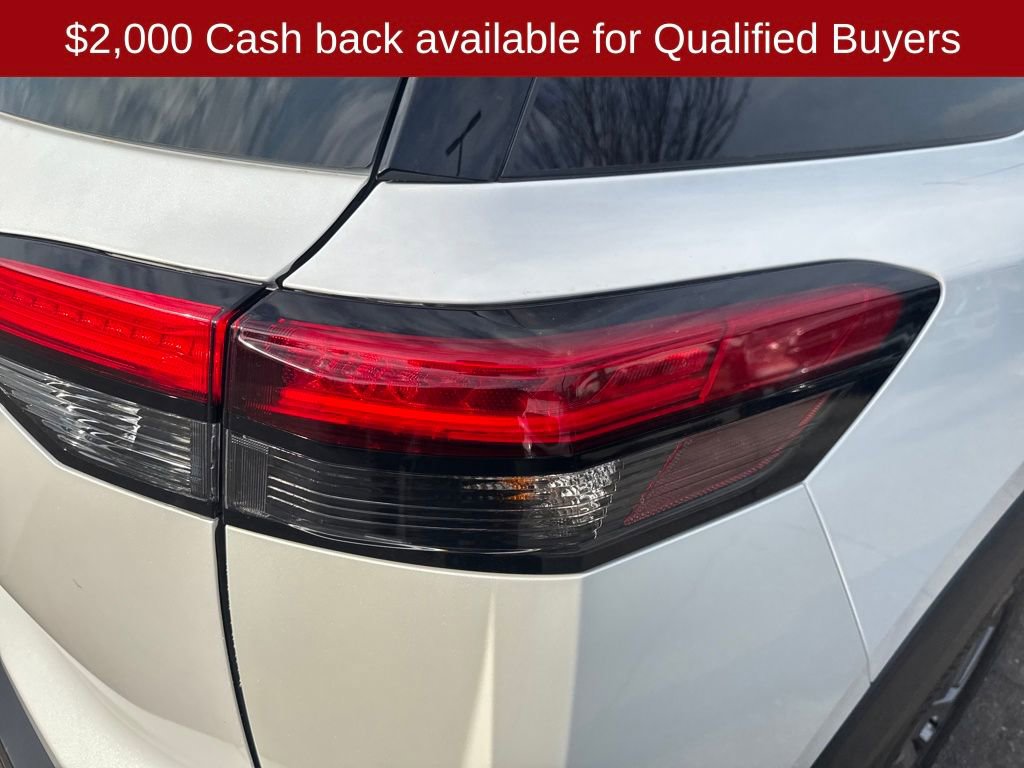 New 2026 Nissan Pathfinder SV image 41