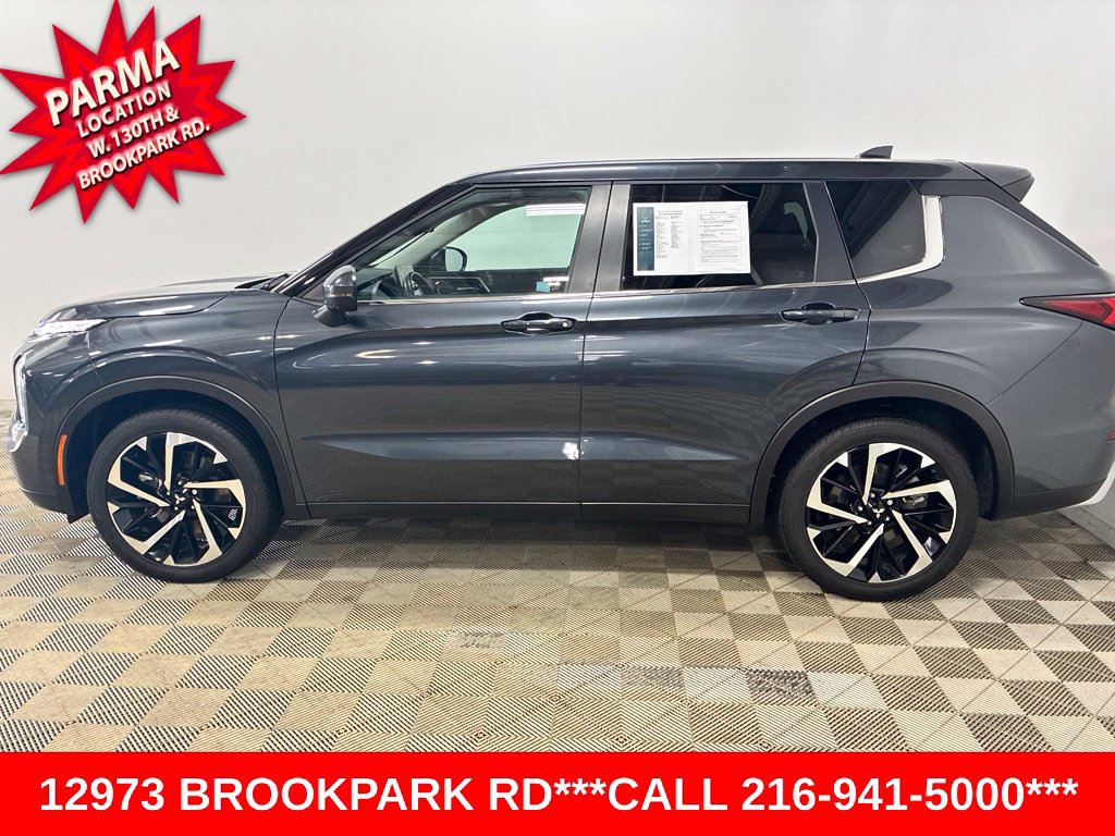 Used 2024 Mitsubishi Outlander FWD image 6