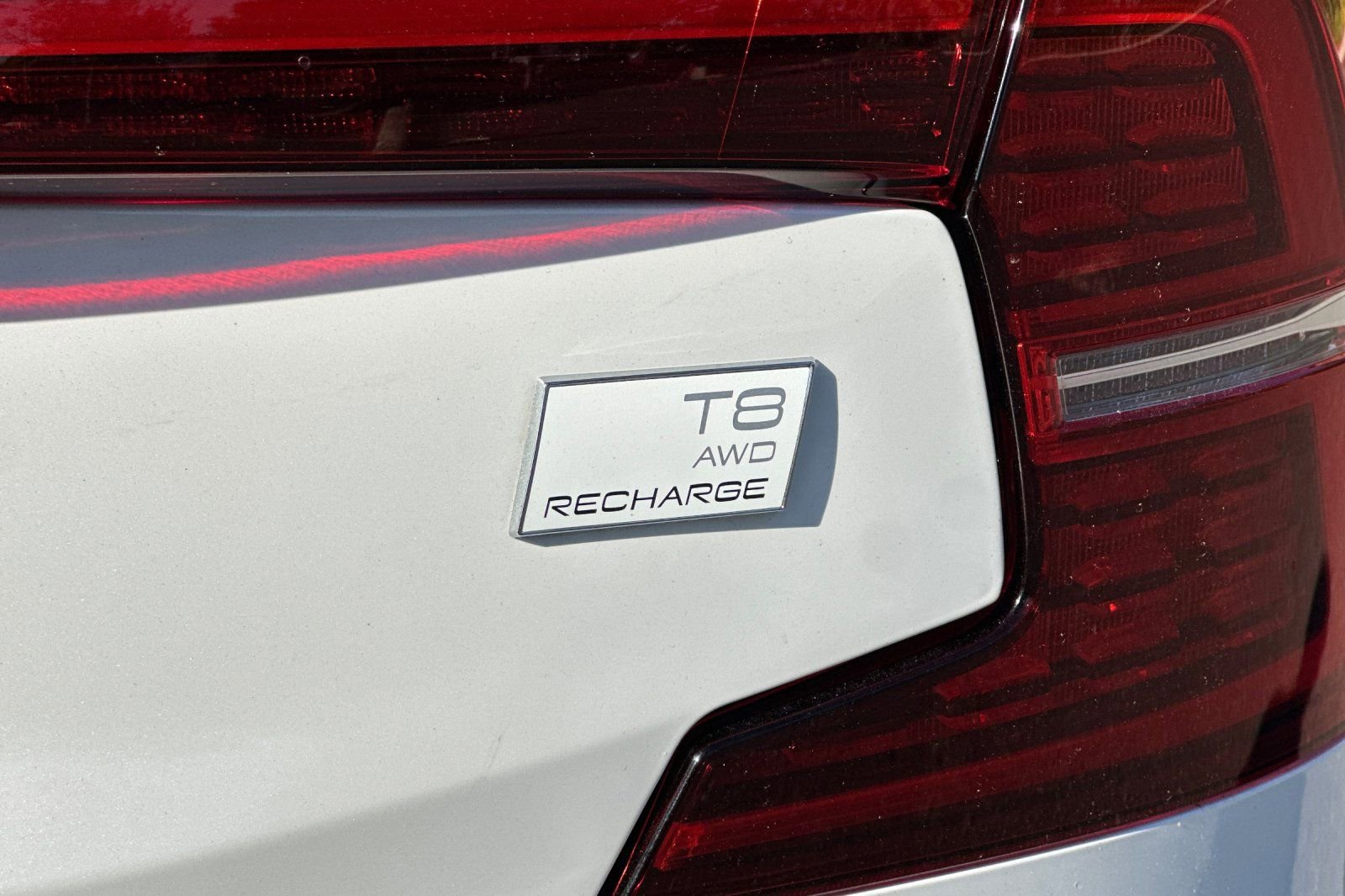 Used 2023 Volvo S60 T8 Plus AWD/4WD image 25