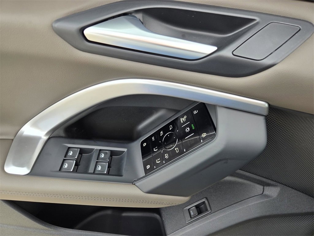 New 2025 Audi Q5 Premium Plus image 18