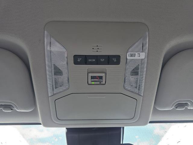 Used 2024 Toyota RAV4 LE AWD/4WD image 29