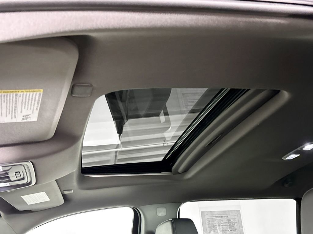 Used 2024 Chevrolet Silverado 3500 LTZ w/ LTZ Premium Package image 19