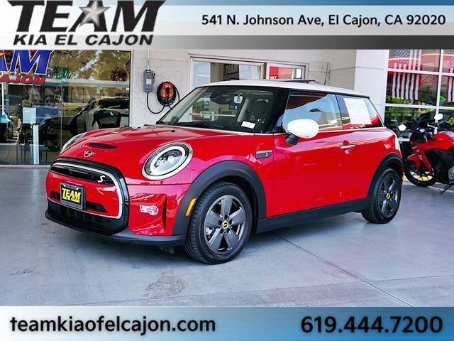 Used 2024 MINI Cooper SE FWD image 6
