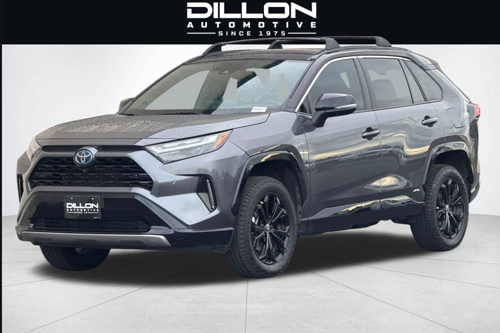 Used 2022 Toyota RAV4 XSE AWD/4WD image 8
