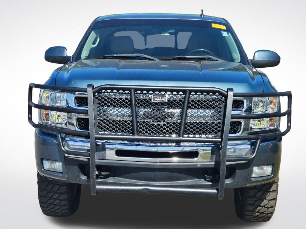 Used 2011 Chevrolet Silverado 1500 LT w/ All-Star Edition image 4