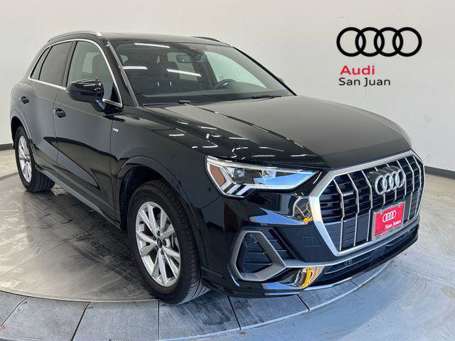 Certified 2025 Audi Q3 2.0T Premium w/ Convenience Package AWD/4WD image 1