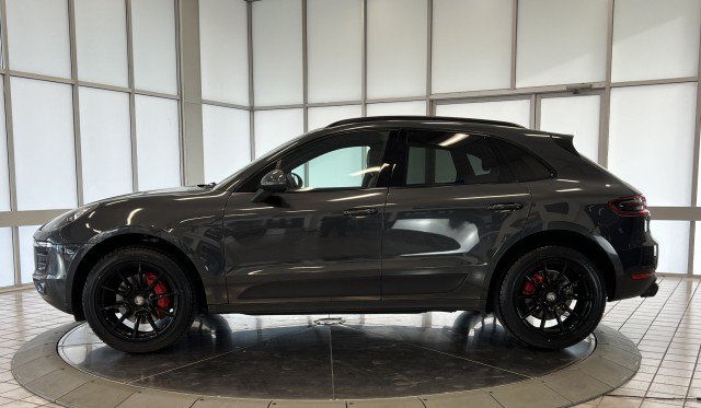 Used 2017 Porsche Macan S AWD/4WD image 4
