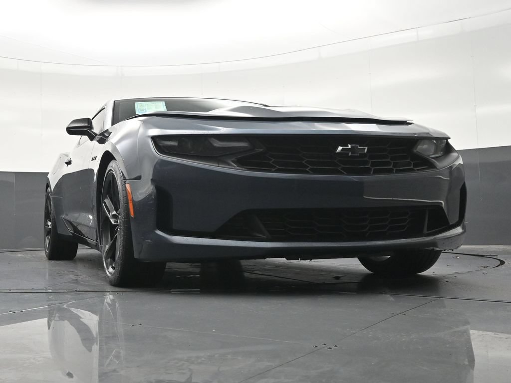 Used 2023 Chevrolet Camaro LT RWD image 29