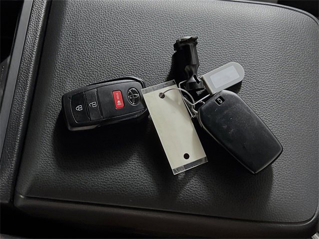 New 2025 Toyota Tacoma TRD Off-Road image 31