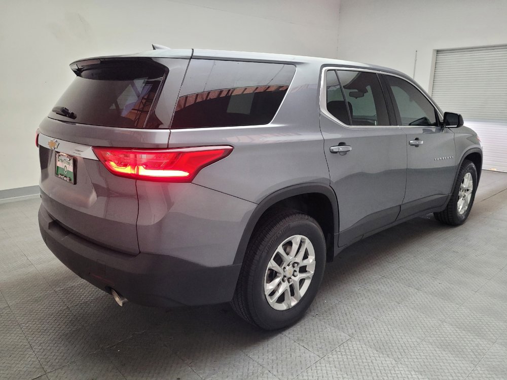 Used 2020 Chevrolet Traverse LS w/ LPO, Floor Liner Package FWD image 9