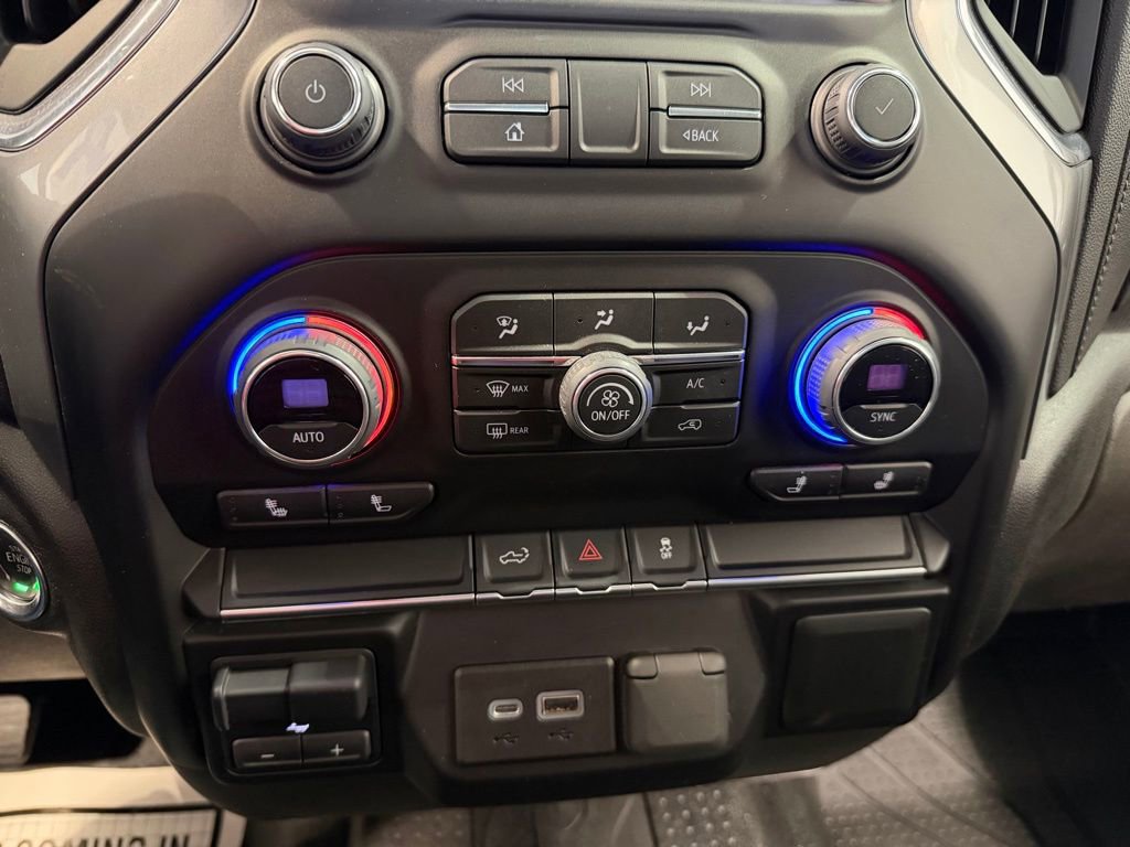 Used 2022 Chevrolet Silverado 3500 LT w/ Convenience Package image 15