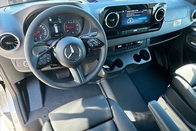 New 2026 Mercedes-Benz Sprinter 2500 image 9
