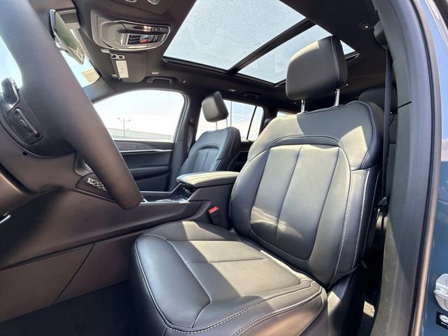 New 2026 Jeep Grand Cherokee L Limited AWD/4WD image 6