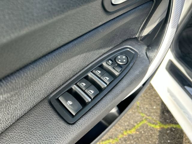 Used 2020 BMW 230i Convertible w/ M Sport Package image 22