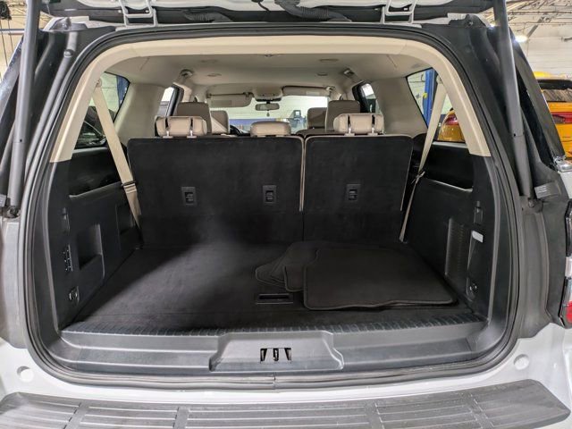 Used 2024 Ford Expedition Max XLT image 11
