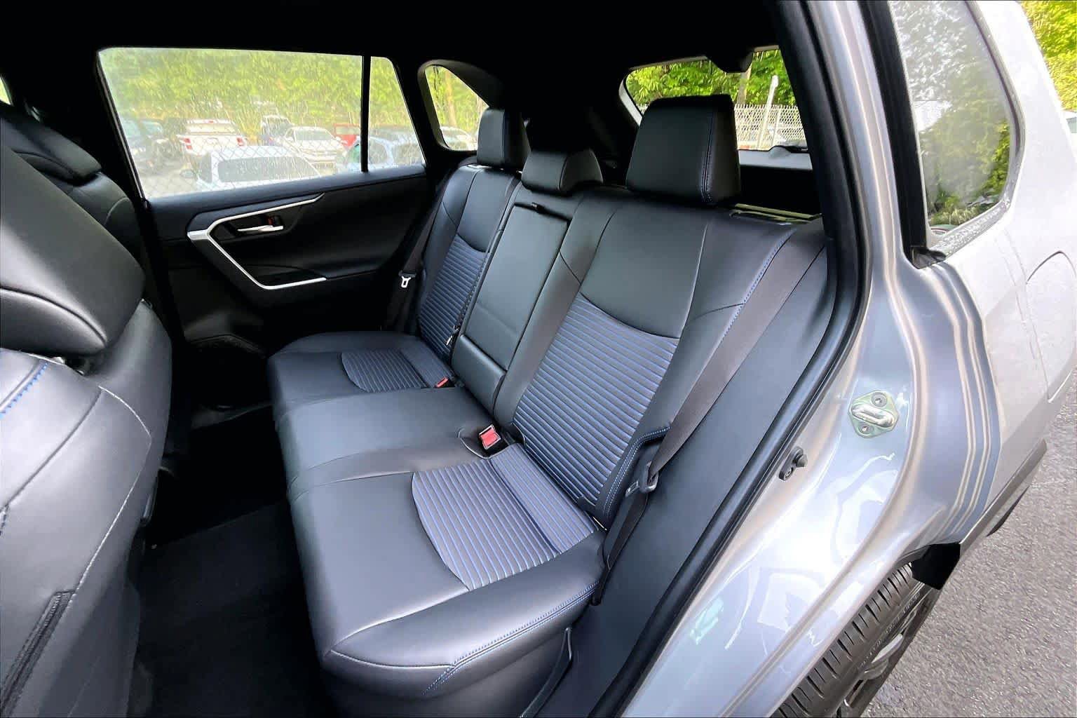 Certified 2025 Toyota RAV4 XSE w/ Advanced Technology Package AWD/4WD image 21