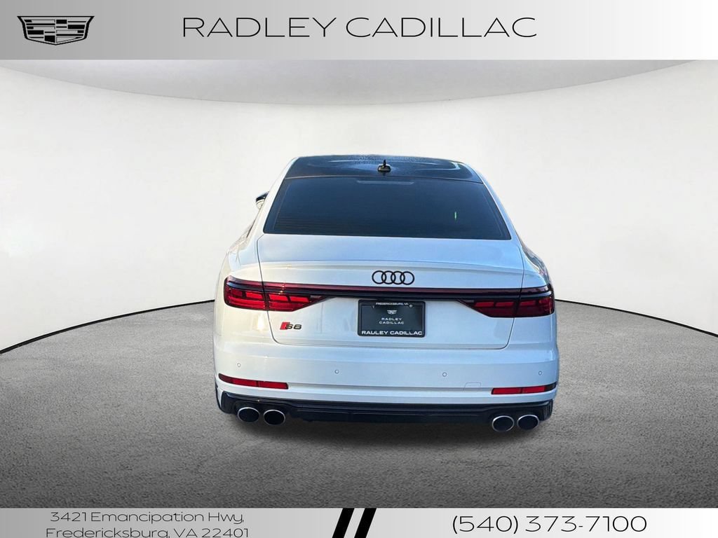 Used 2022 Audi S8 w/ S8 Comfort Plus Package AWD/4WD image 19