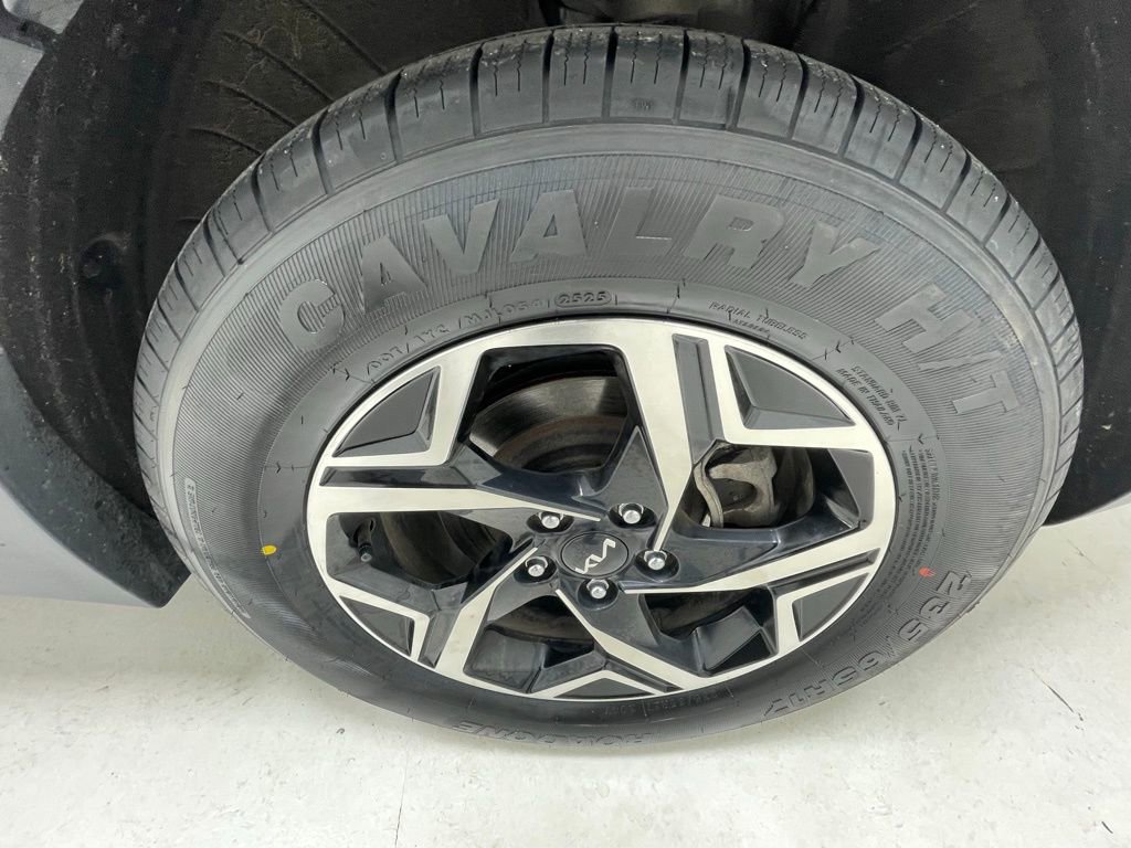 Used 2024 Kia Sportage LX image 10