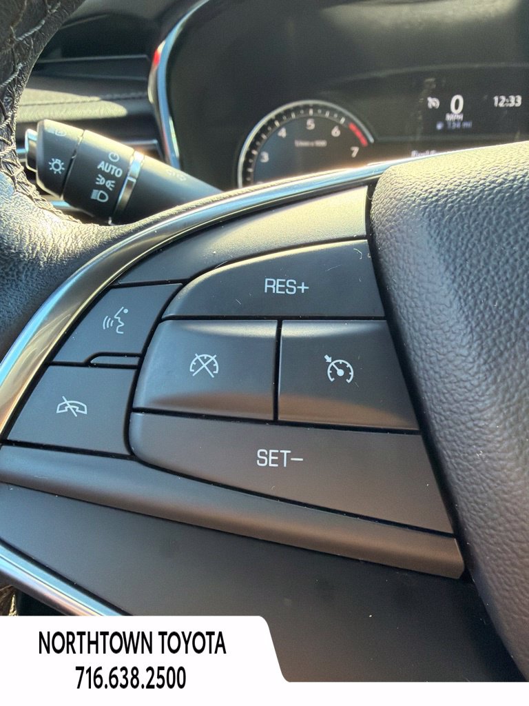 Used 2022 Cadillac XT5 Luxury w/ LPO, Floor Liner Package AWD/4WD image 21