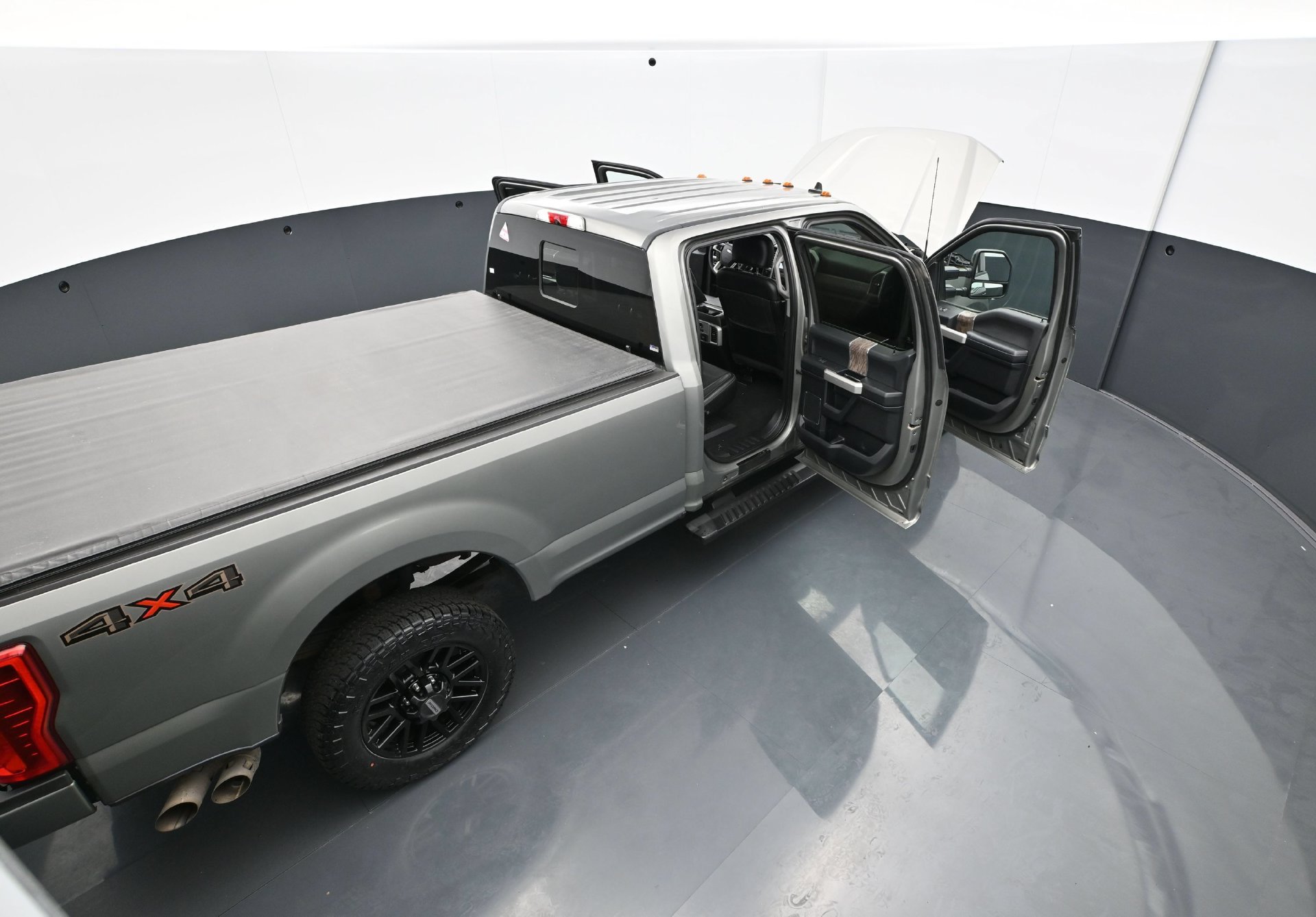 Used 2019 Ford F350 Lariat AWD/4WD image 46