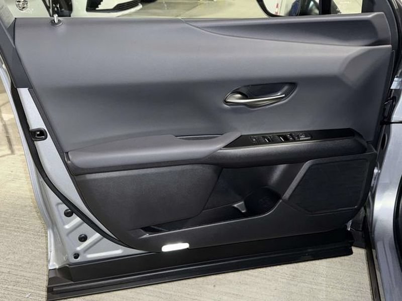 New 2025 Lexus UX 300h AWD image 14