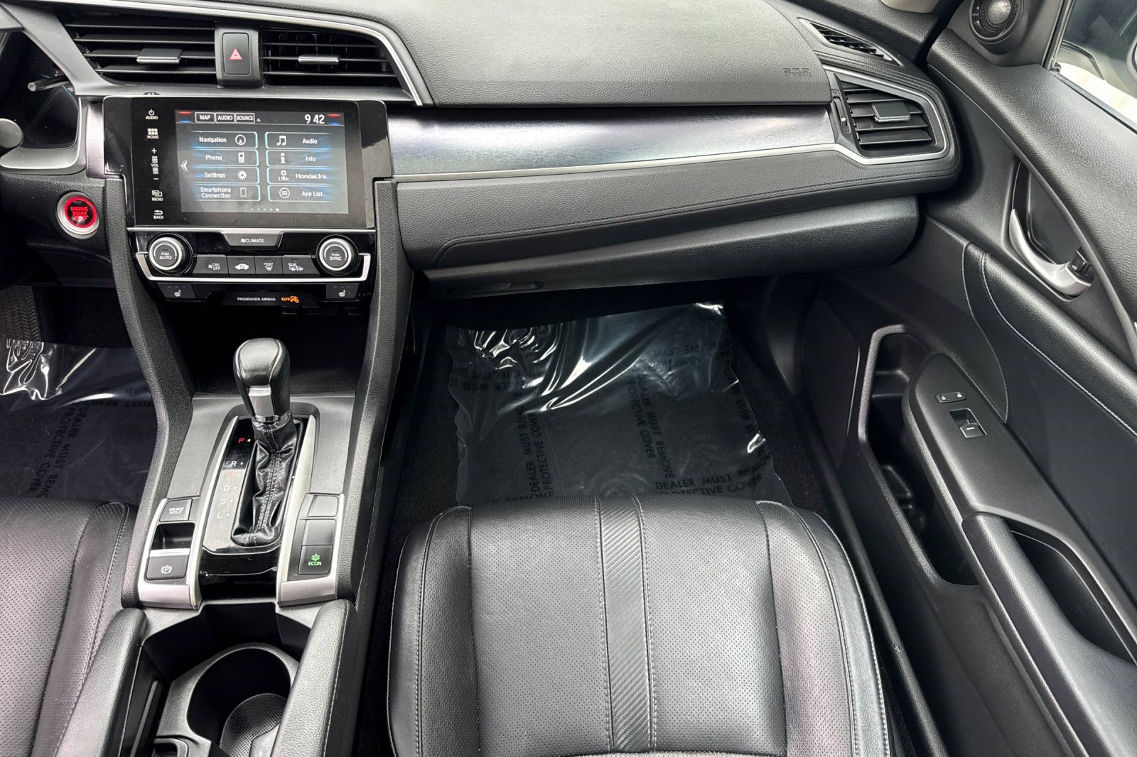 Used 2018 Honda Civic Touring image 29