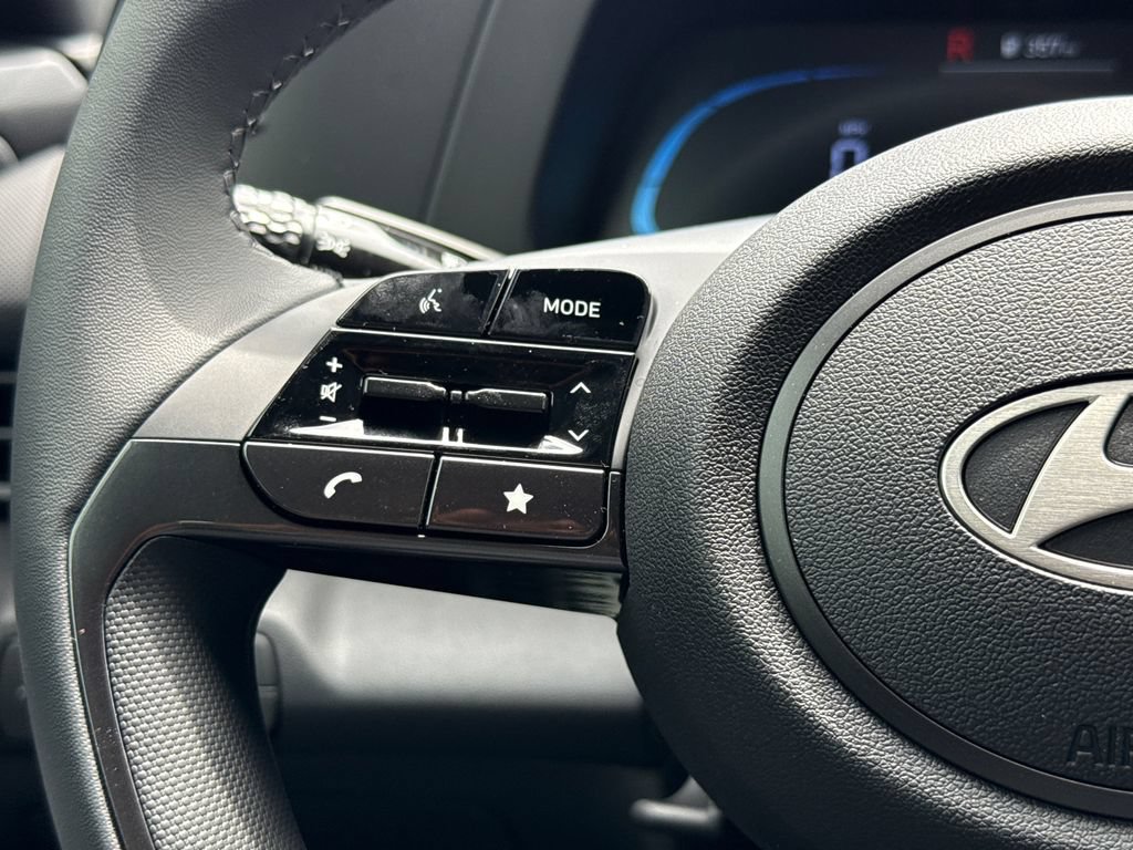 New 2026 Hyundai Elantra SEL Sport Premium FWD image 28