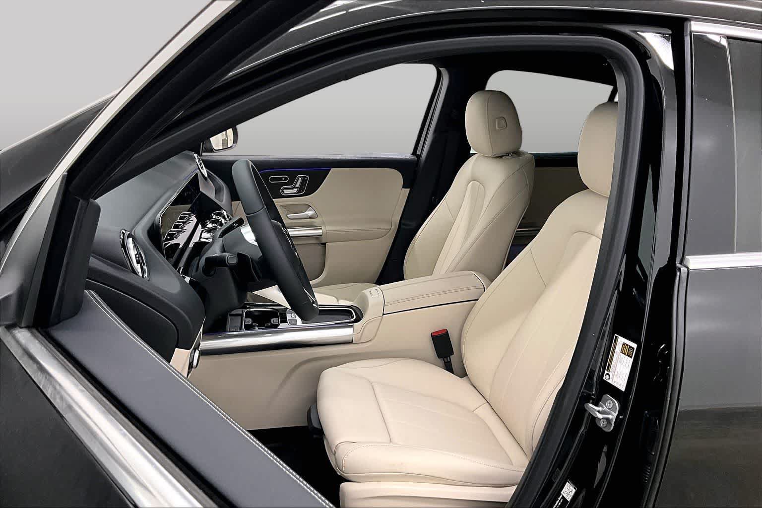 New 2026 Mercedes-Benz GLA 250 image 9