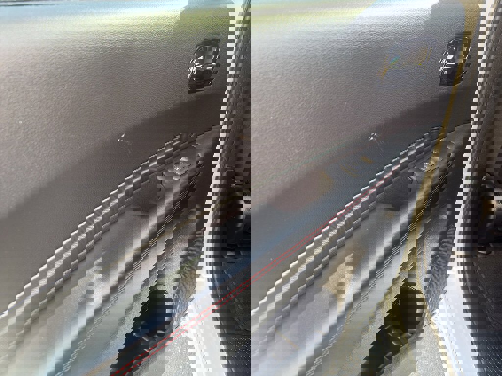 Used 2025 Dodge Durango GT image 15