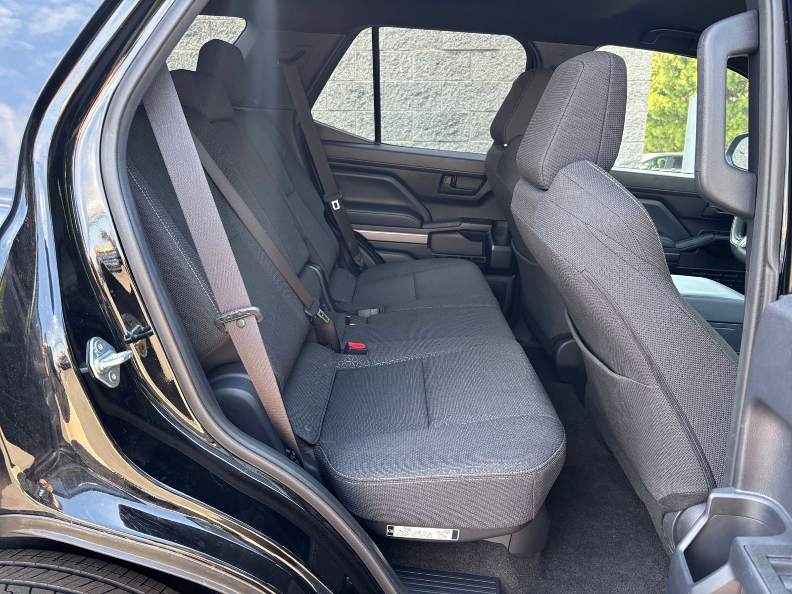 Used 2025 Toyota 4Runner SR5 image 40