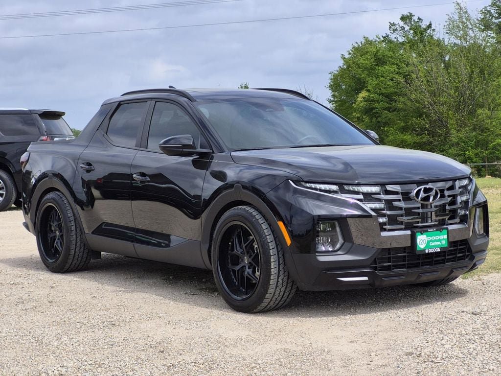 Used 2024 Hyundai Santa Cruz Night AWD/4WD image 2