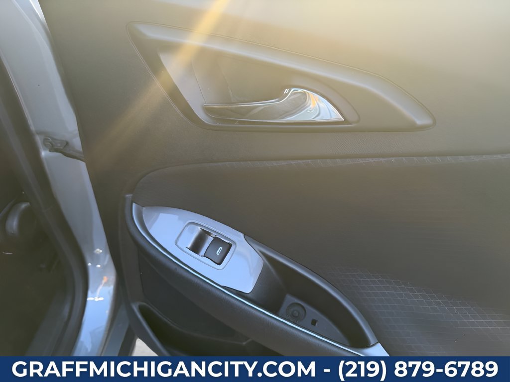 Used 2024 Chevrolet Malibu LT FWD image 23
