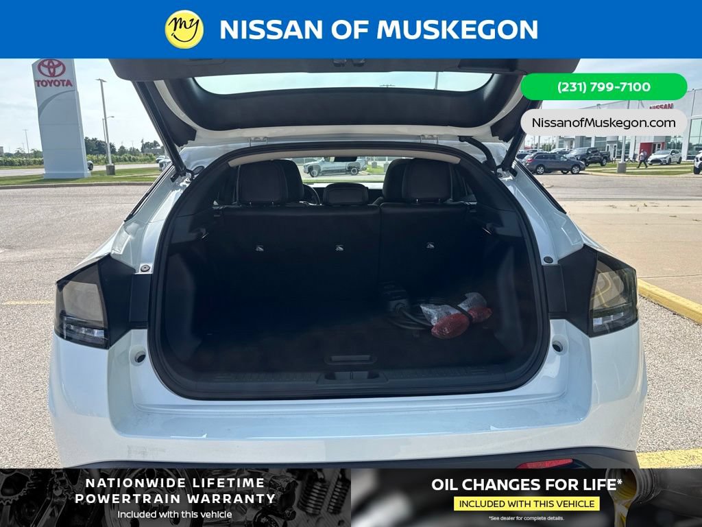 New 2026 Nissan Leaf Platinum+ FWD image 27