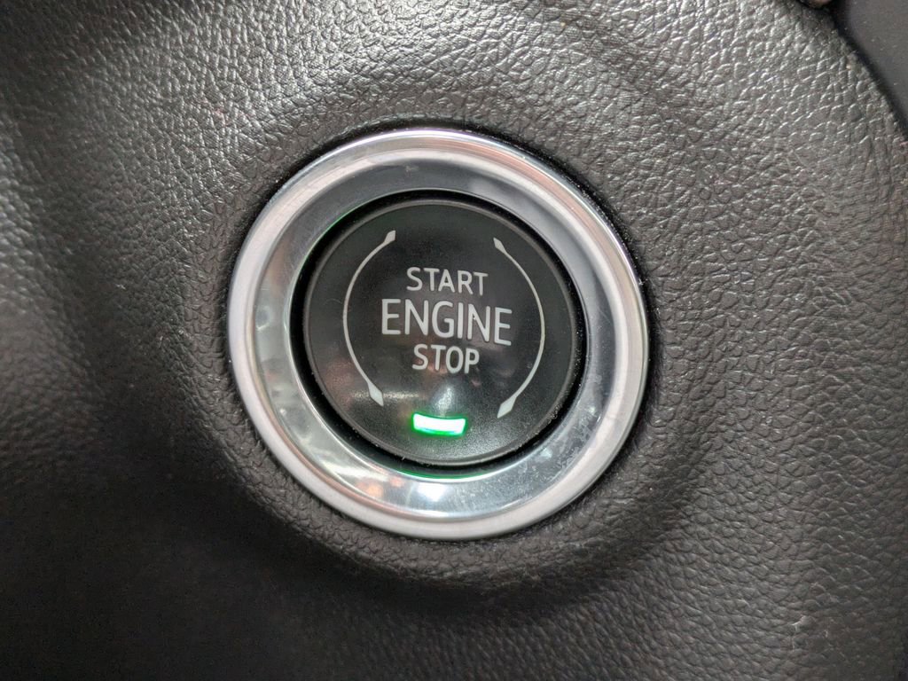 Used 2020 Chevrolet Silverado 1500 High Country w/ Technology Package image 29