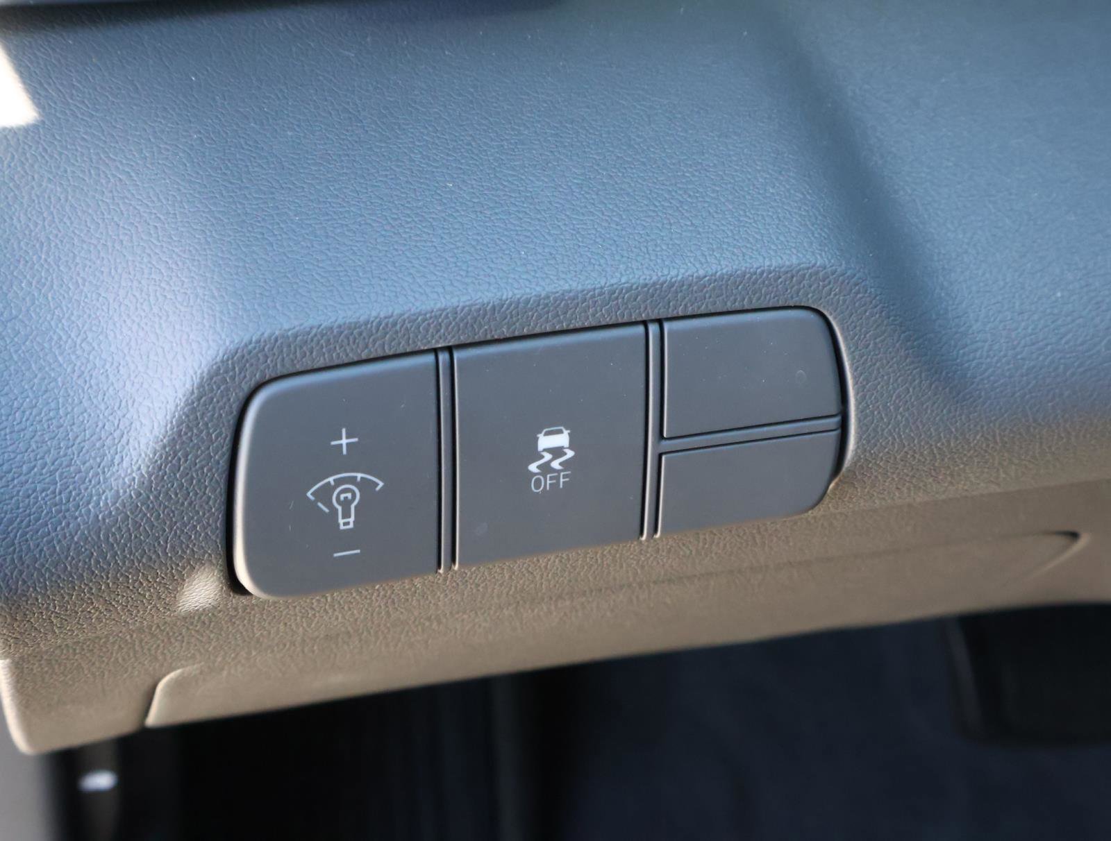 Certified 2024 Hyundai Elantra SEL w/ Convenience Package image 22