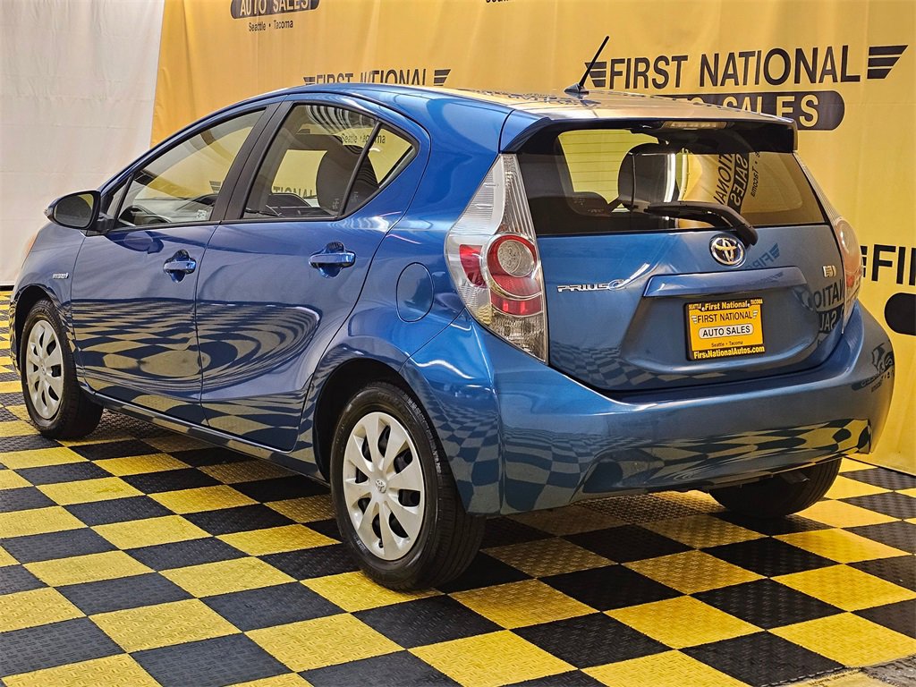 Used 2013 Toyota Prius C Two image 5