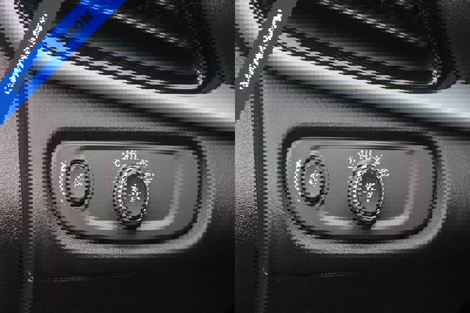 Used 2017 Chevrolet Volt LT w/ Comfort Package image 28