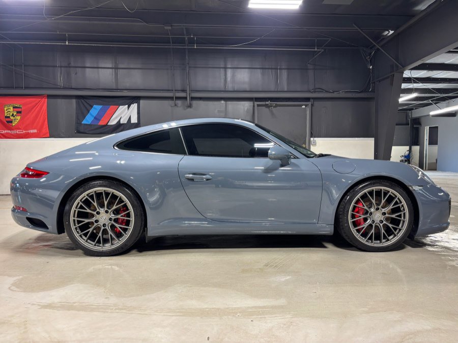 Used 2017 Porsche 911 Carrera S RWD image 1