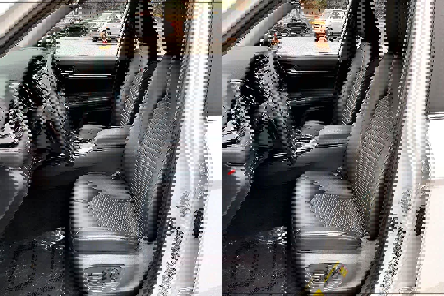 Used 2020 Toyota Camry SE image 7