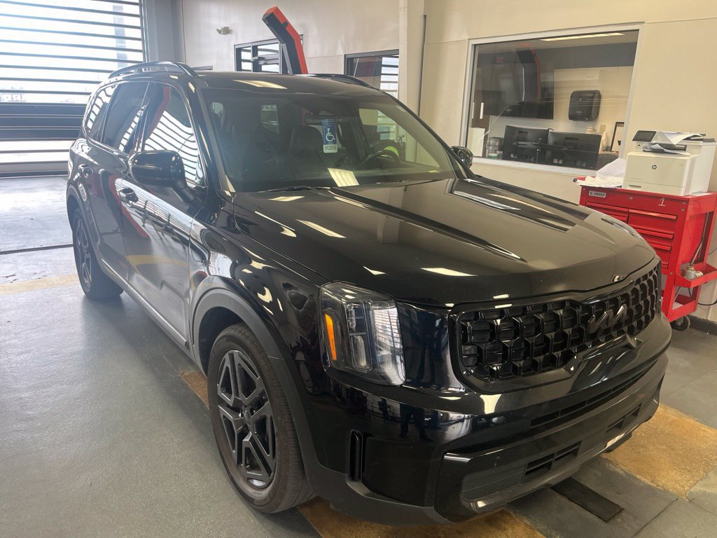 Used 2025 Kia Telluride EX X-Line AWD/4WD image 1
