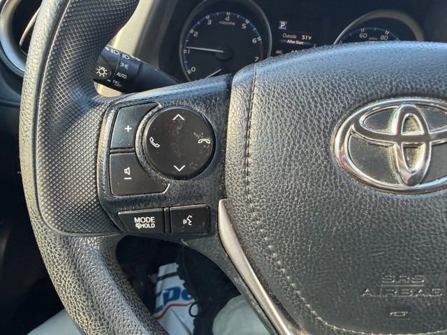 Used 2018 Toyota RAV4 LE image 17