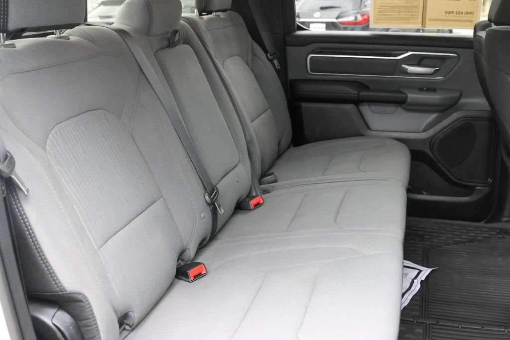 Used 2022 RAM 1500 Big Horn AWD/4WD image 16