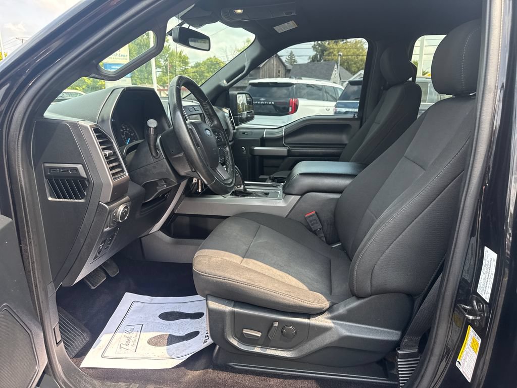 Used 2019 Ford F150 XLT w/ Equipment Group 302A Luxury AWD/4WD image 18