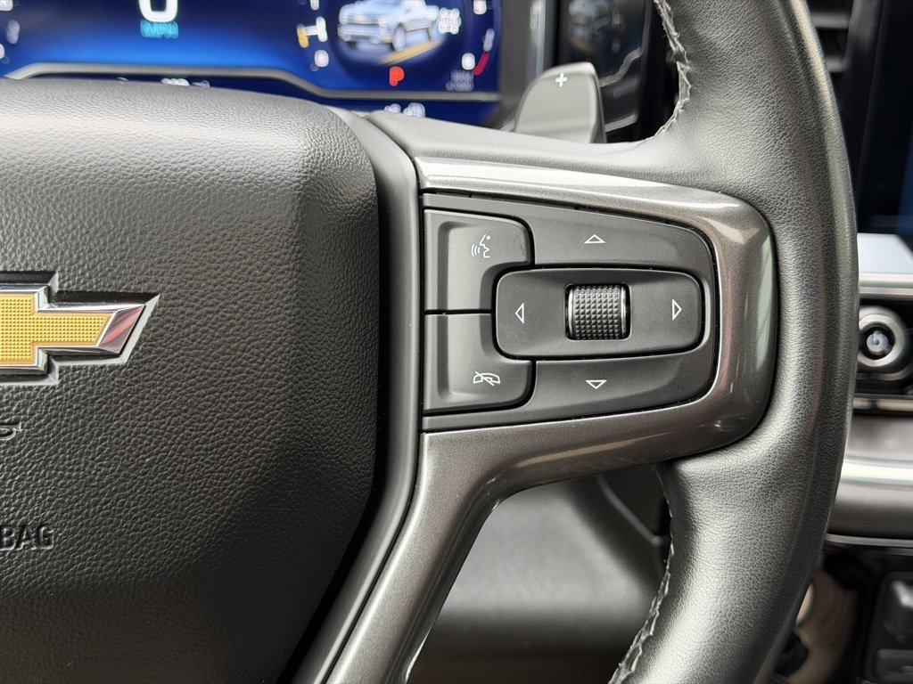 Used 2023 Chevrolet Silverado 1500 High Country image 19